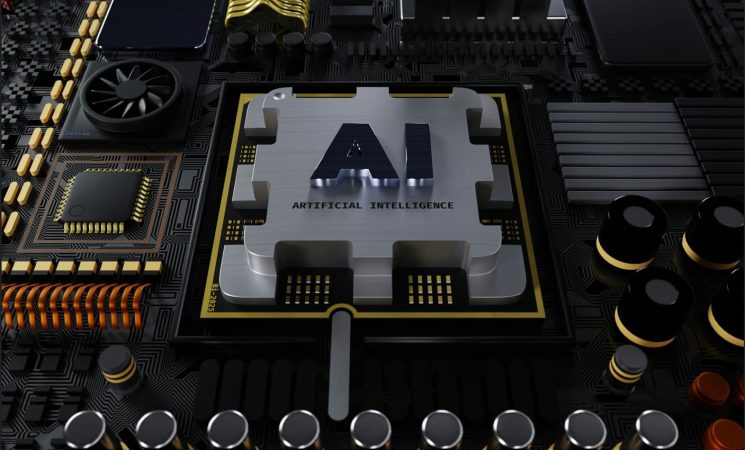 Plan d'ensemble de dos d'un programmeur travaillant dans un environnement technique avec deux écrans affichant du code informatique, illustrant le processus de développement pour créer un agent IA personnalisé.